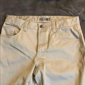 Men’s van Heusen slim khakis